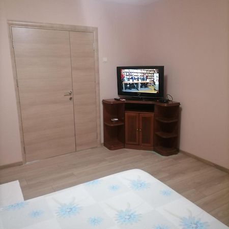 Centar Budua Camera foto